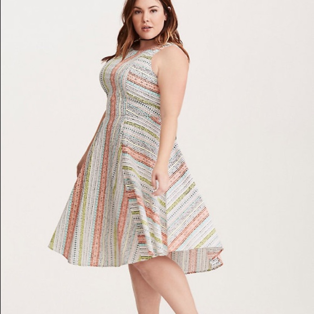 Torrid geometric pattern dress